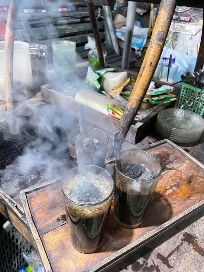 Yogyakarta: Nighttime Walk and Food Tour - Jalan Brigjen Katamso and the main tasting stretch