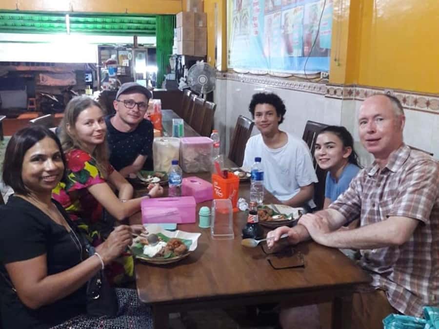 Yogyakarta: Nighttime Walk and Food Tour - The final ride and Yogyakarta after dark