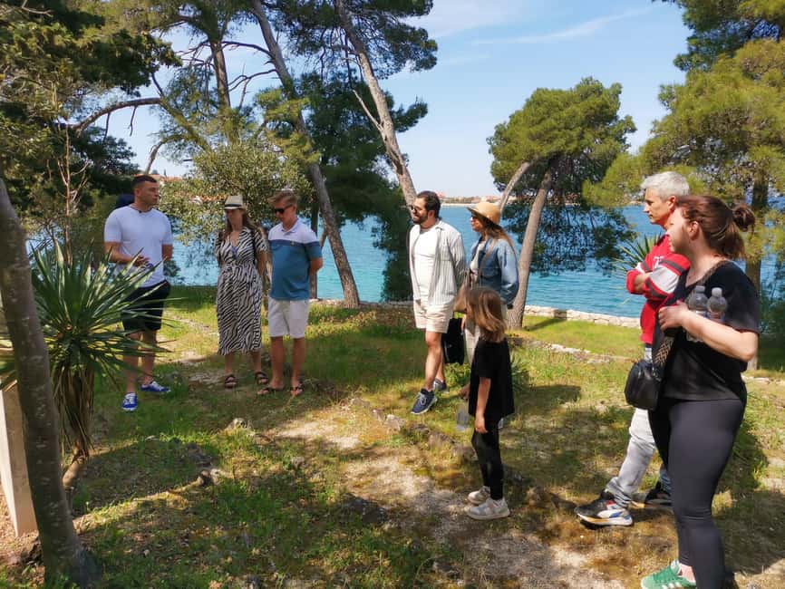 Zadar: Guided Speedboat Tour with Food, Oil & Wine Tasting - Preko village and a walk toward the bay